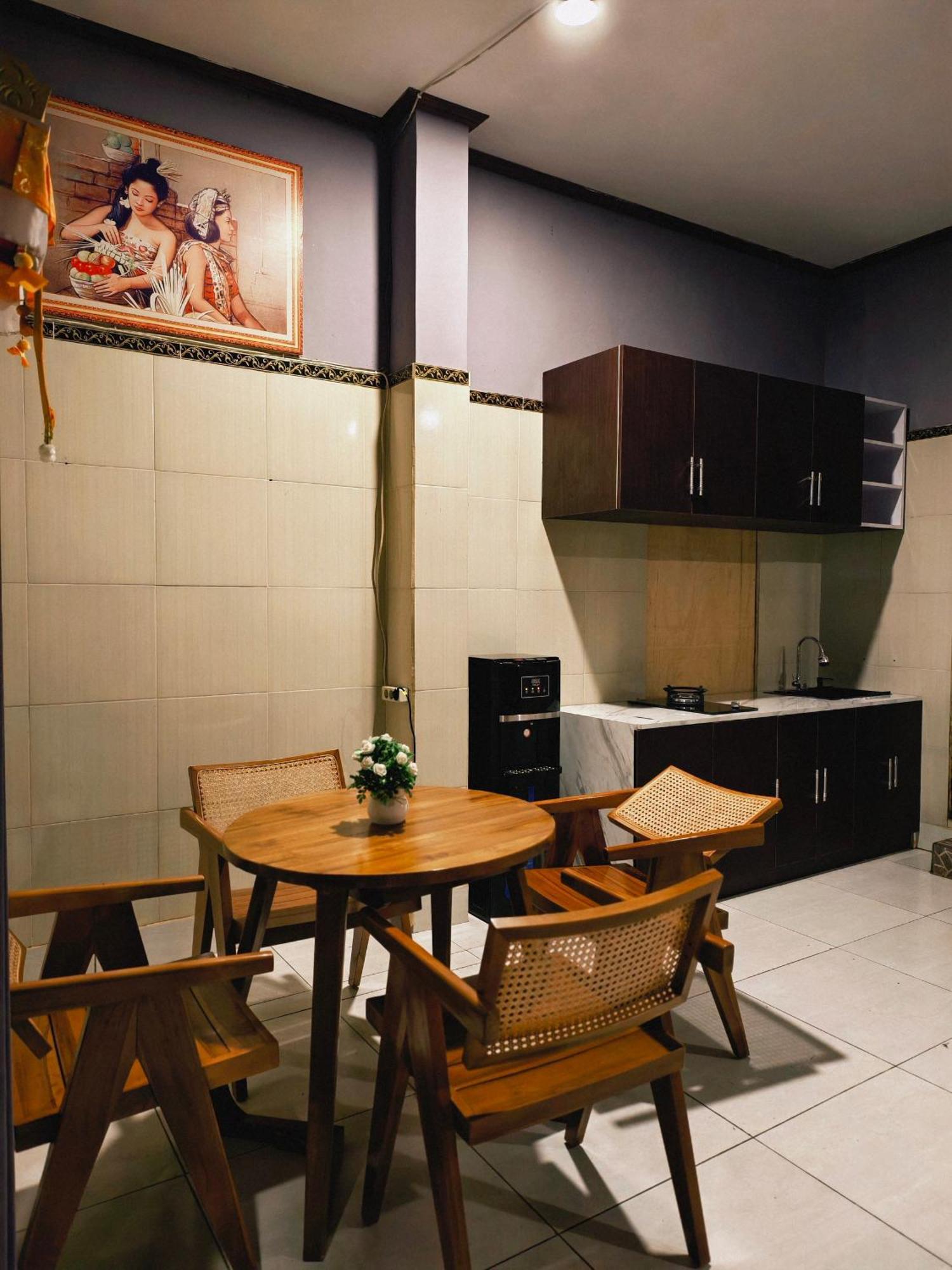 Aby Guest House By Paradise 시데멘 외부 사진